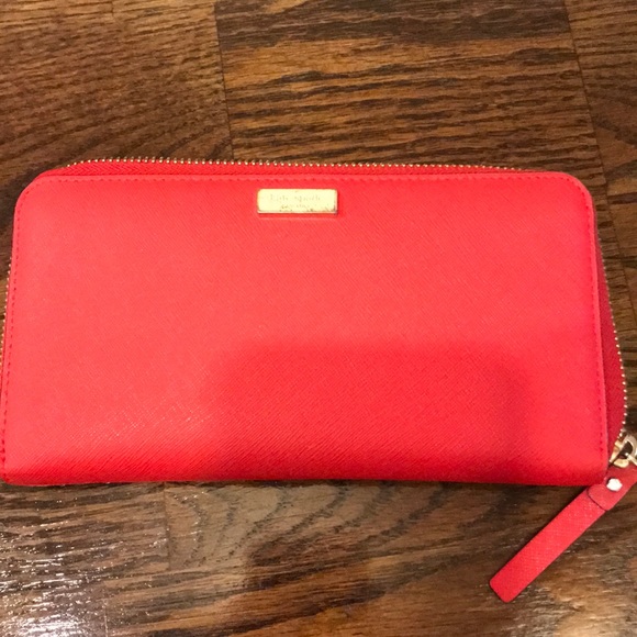 Red Kate Spade wallet - Picture 1 of 4